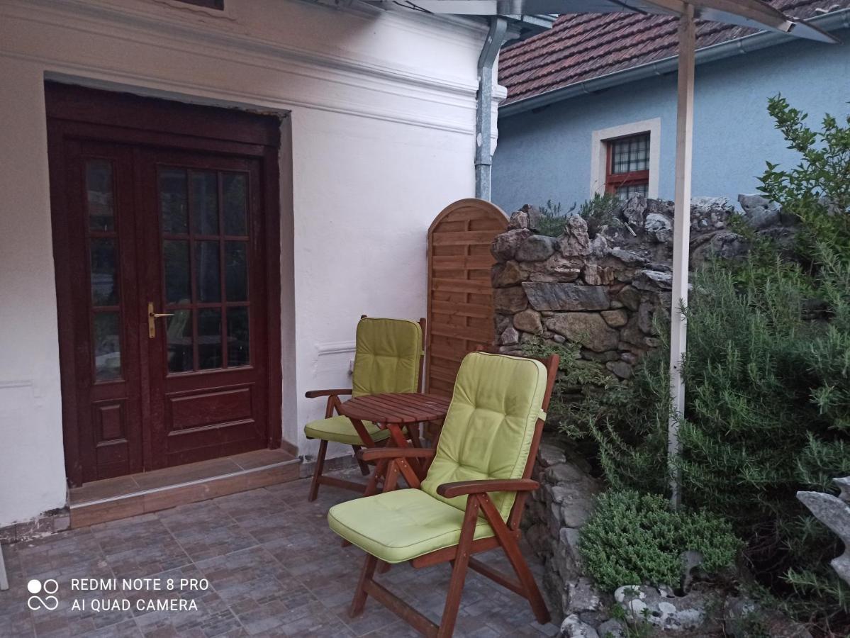 Apartmani Lina Ribarska Banja Exterior photo