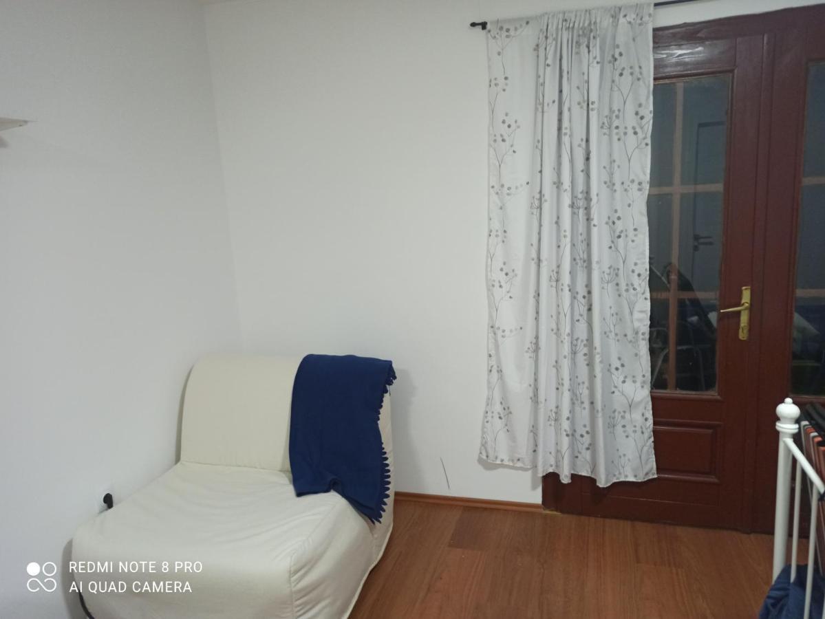 Apartmani Lina Ribarska Banja Exterior photo